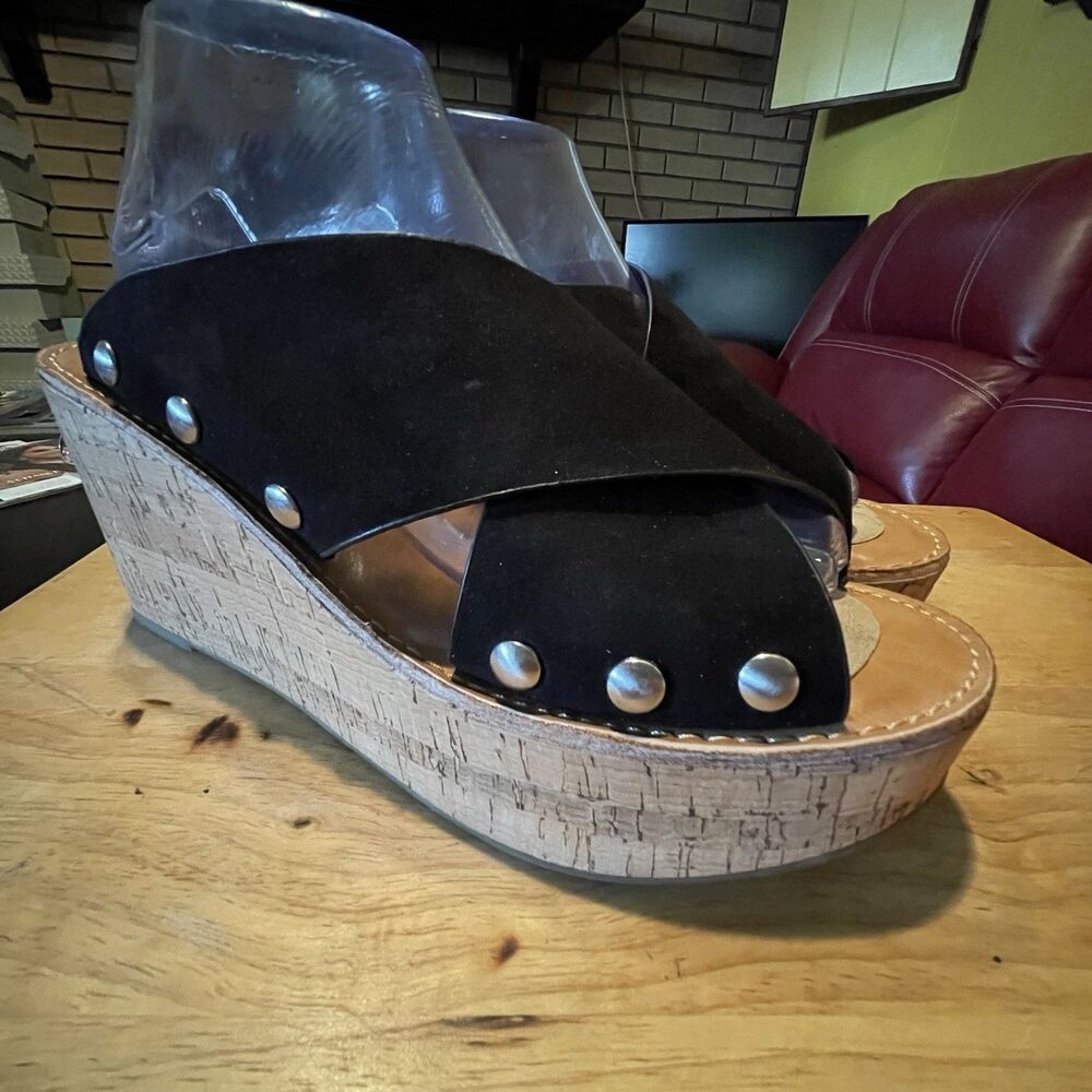 Chinese Laundry Wedge Cork Sandals with studs, Black Suede, Women's US 10 EU 41 - Picture 13 of 16